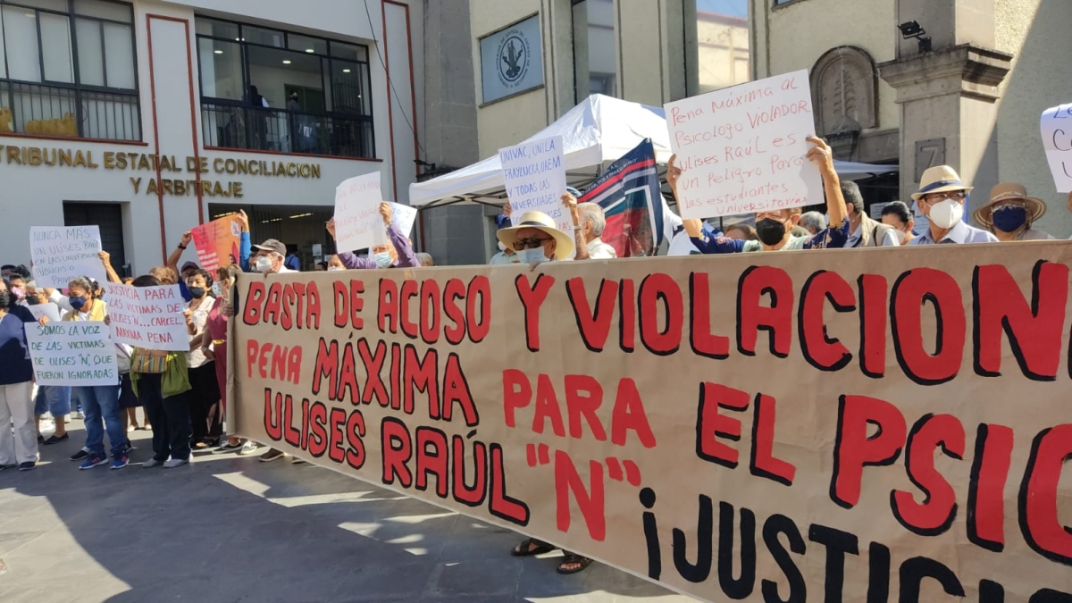 Exigen dar seguimiento a cinco casos en los que fue señalado el psicólogo Ulises Raúl 'N'
