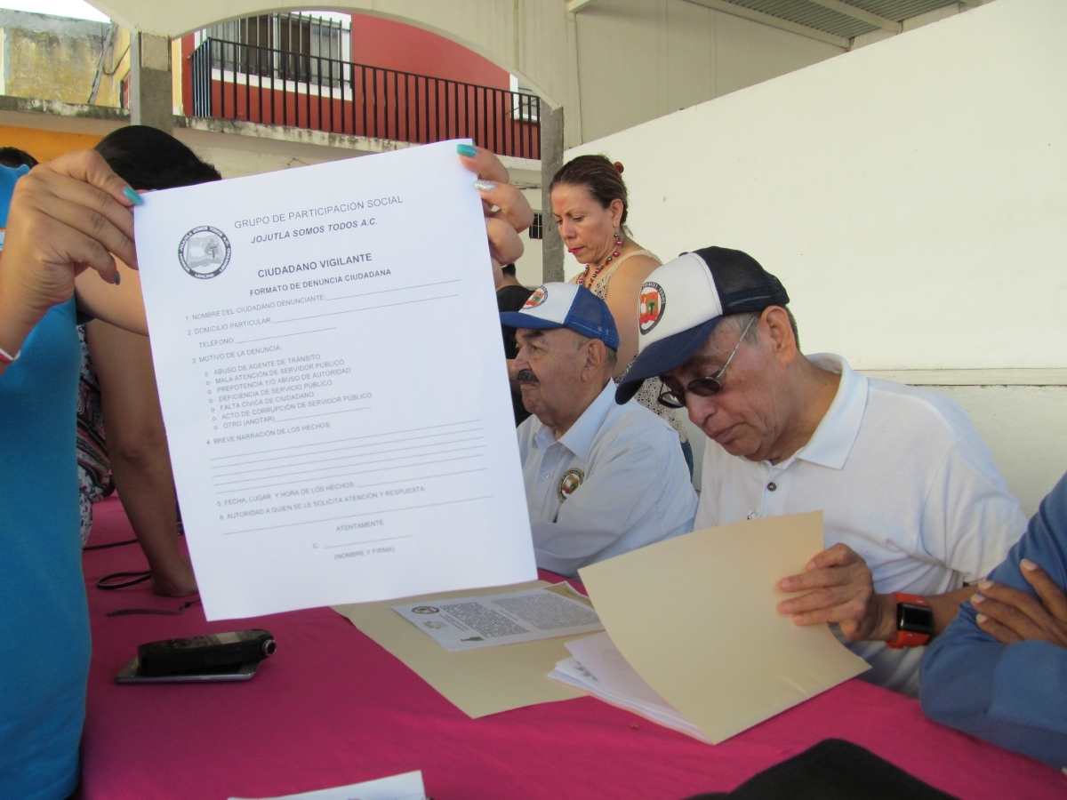 Ciudadanos de Jojutla se quejan de la Policía y elementos de tránsito