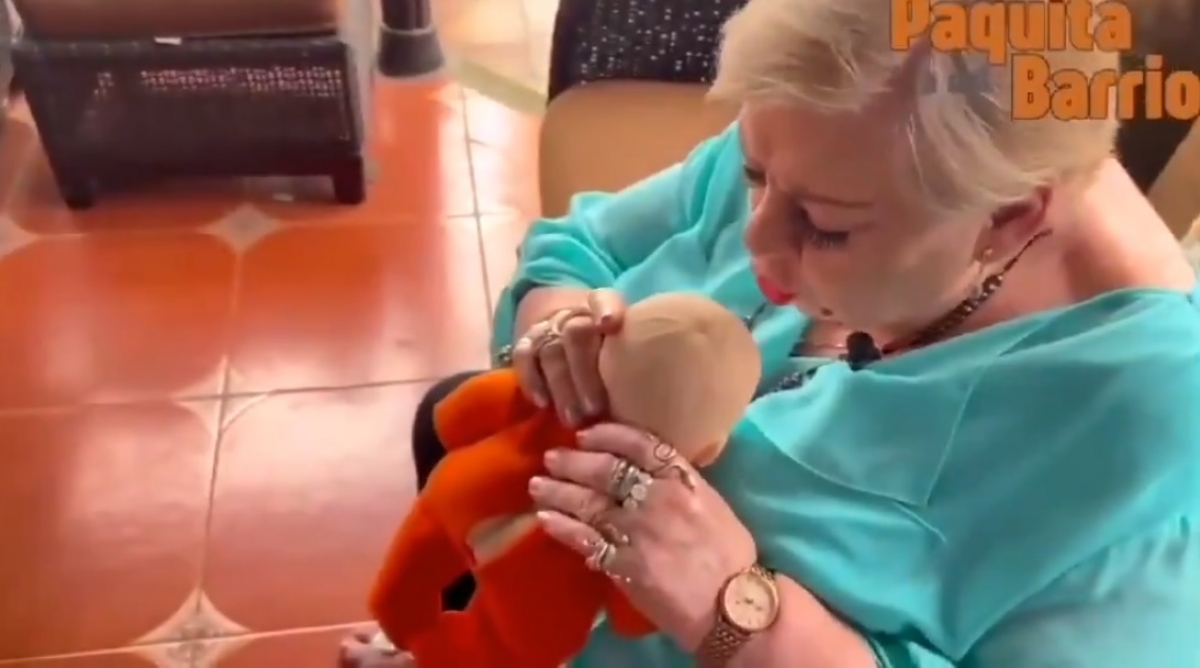 Paquita la del Barrio dice "cómo curar la mollera"