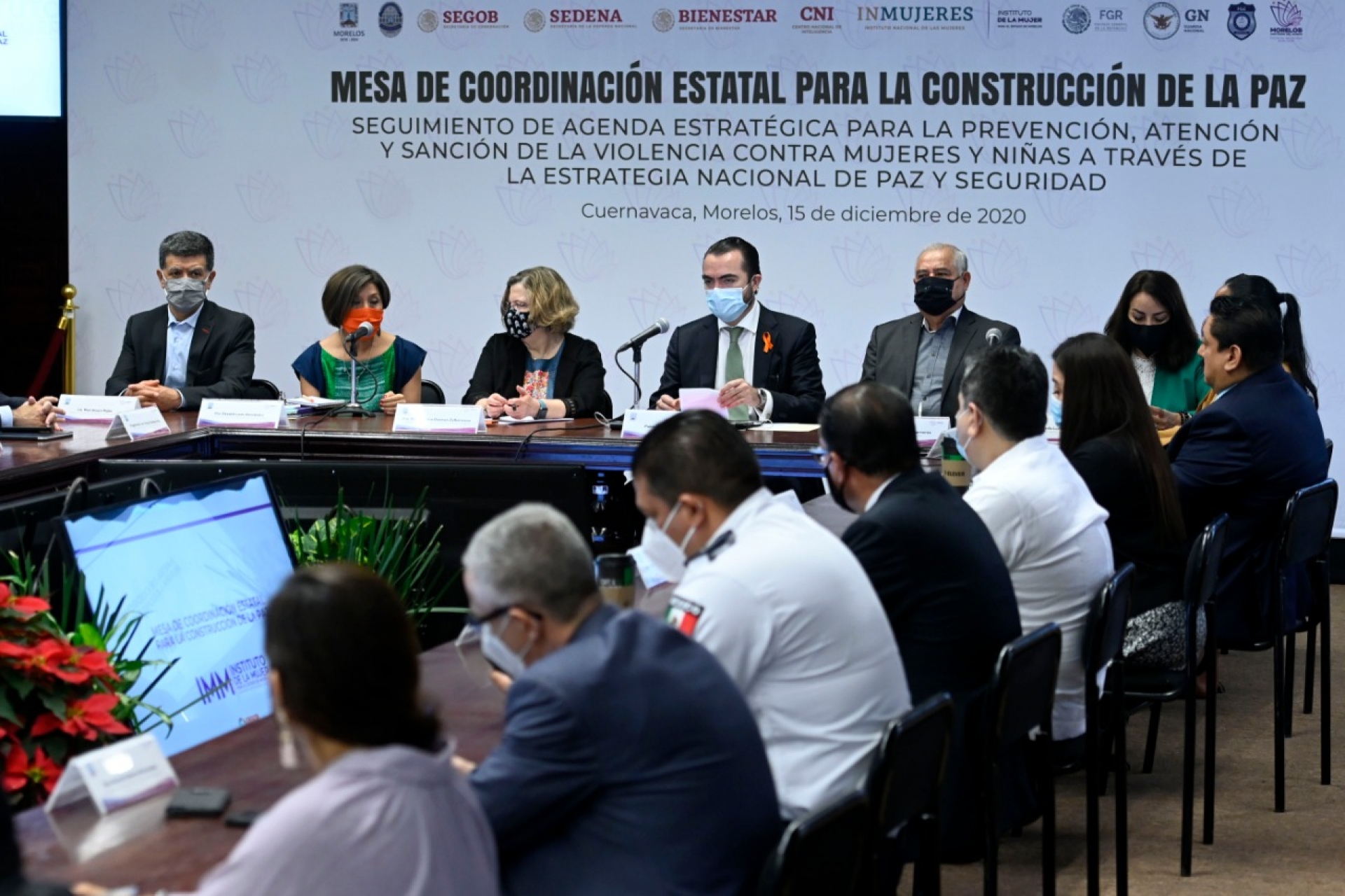 Gobierno federal y estatal, reunidos en seguimiento a la estrategia contra la violencia de género