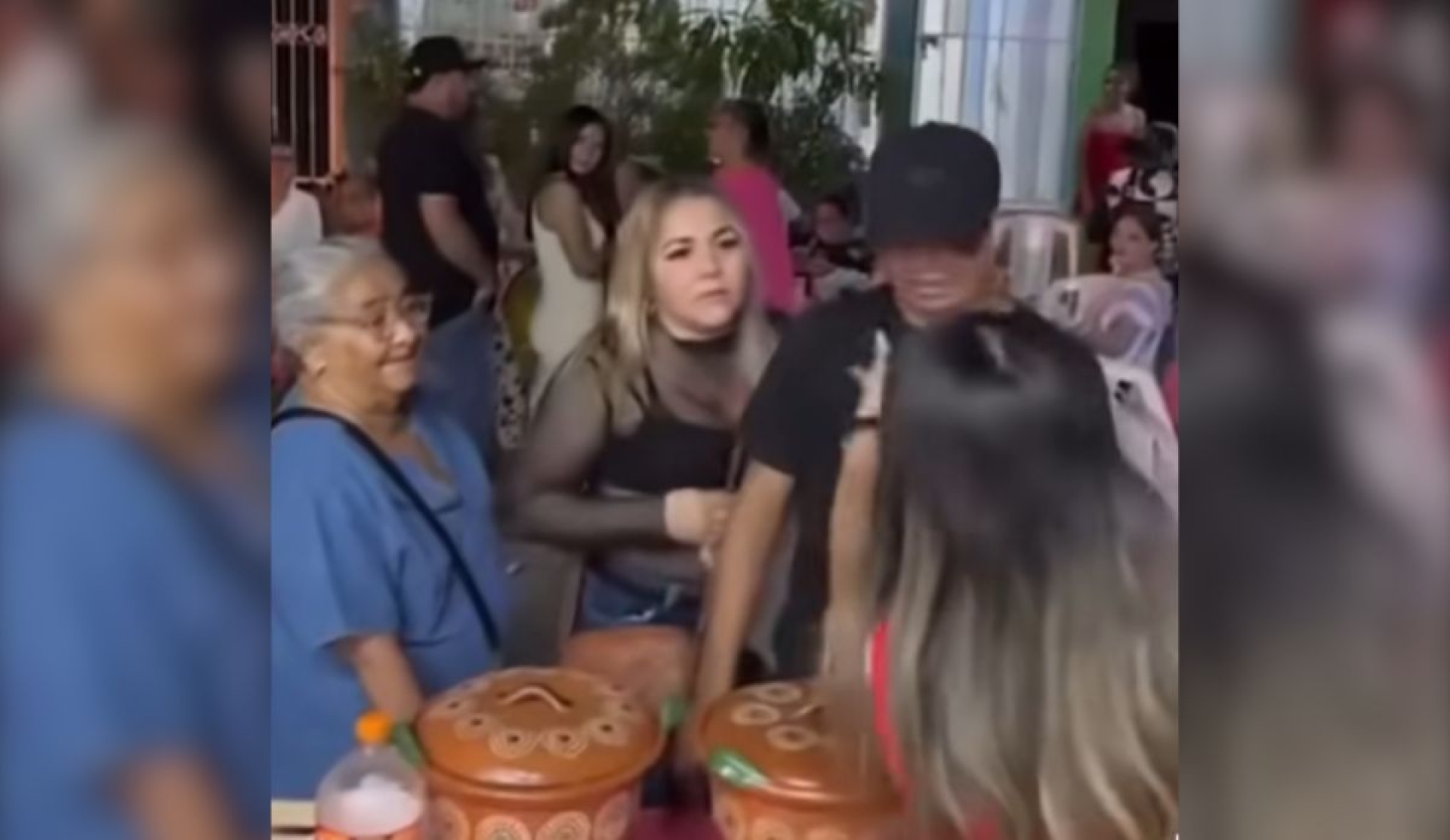 'Lady Hambreada': mujer lanza cazuela tras negarle taco extra en evento