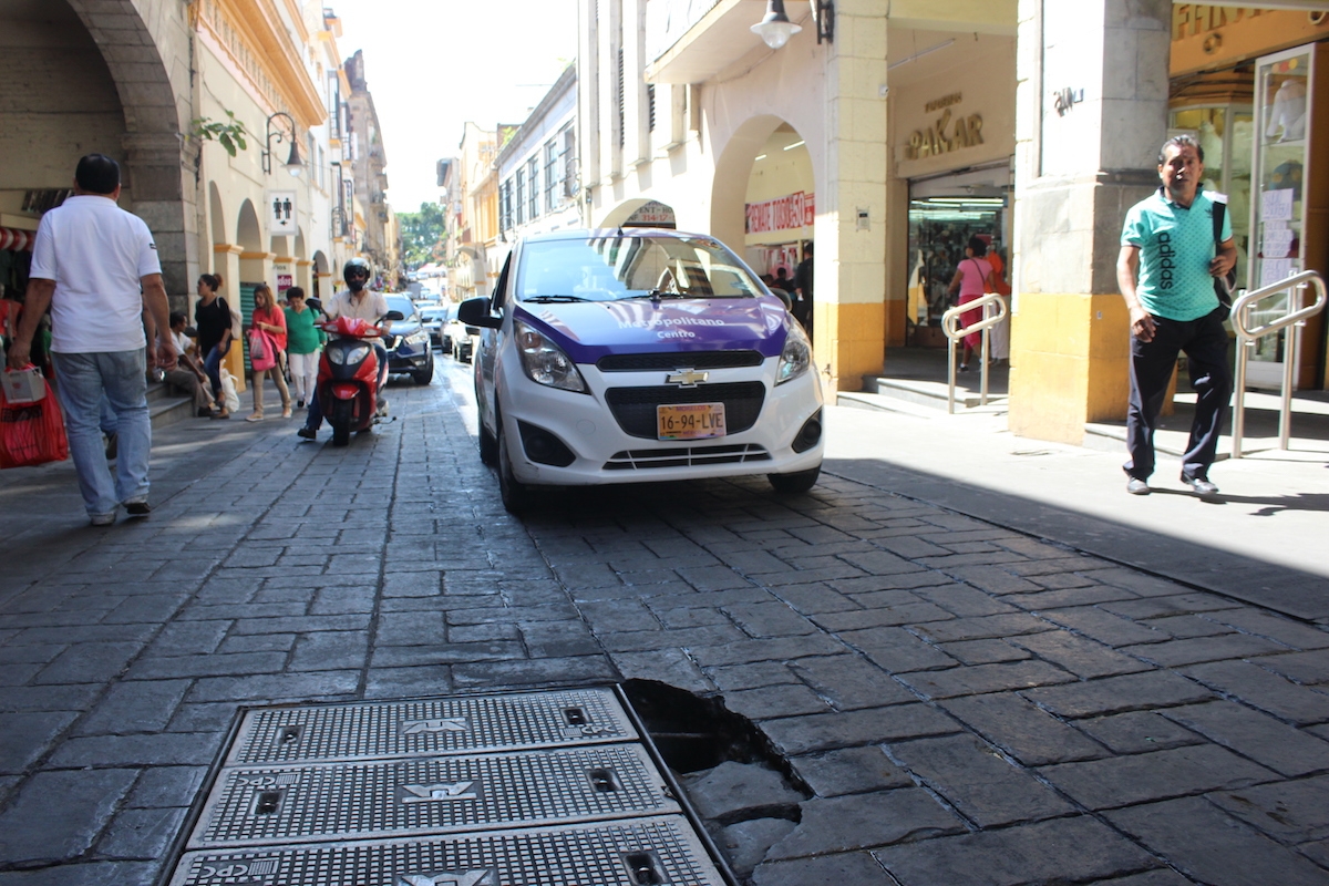 Temen taxistas perder concesiones por falta de requisitos