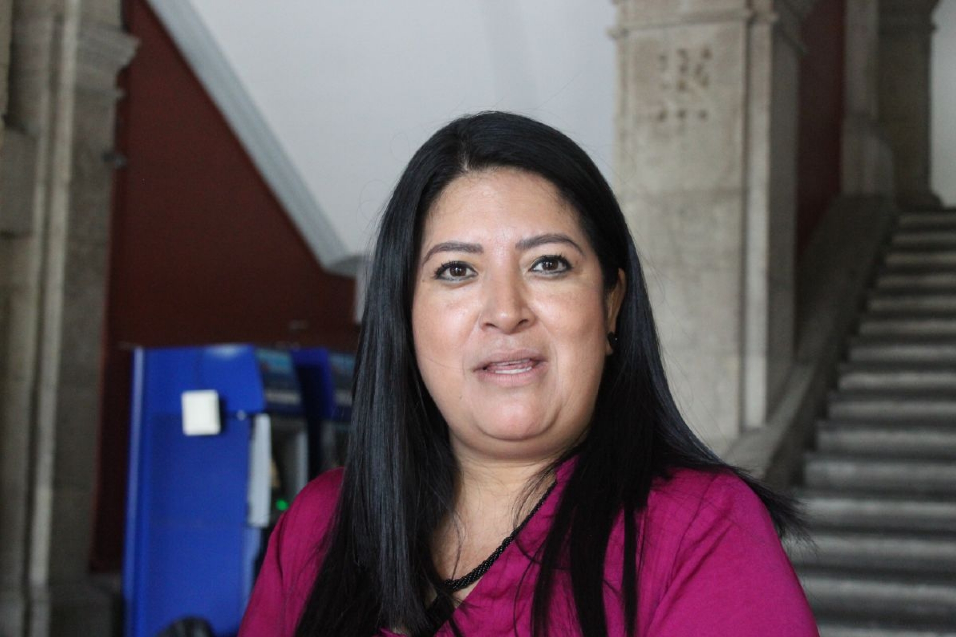 Retiran del trabajo a dos mil burócratas estatales