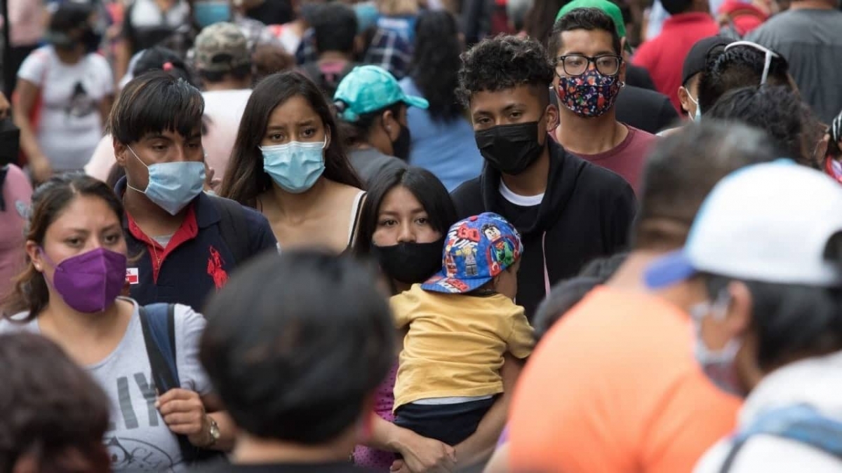 México registra reducción de COVID-19 con tendencia sostenida: López-Gatell
