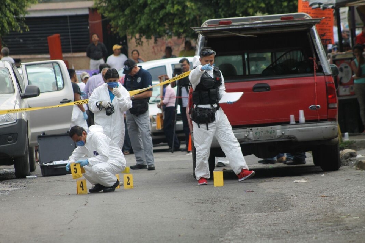 Vinculan a proceso a tres acusados de dos asesinatos