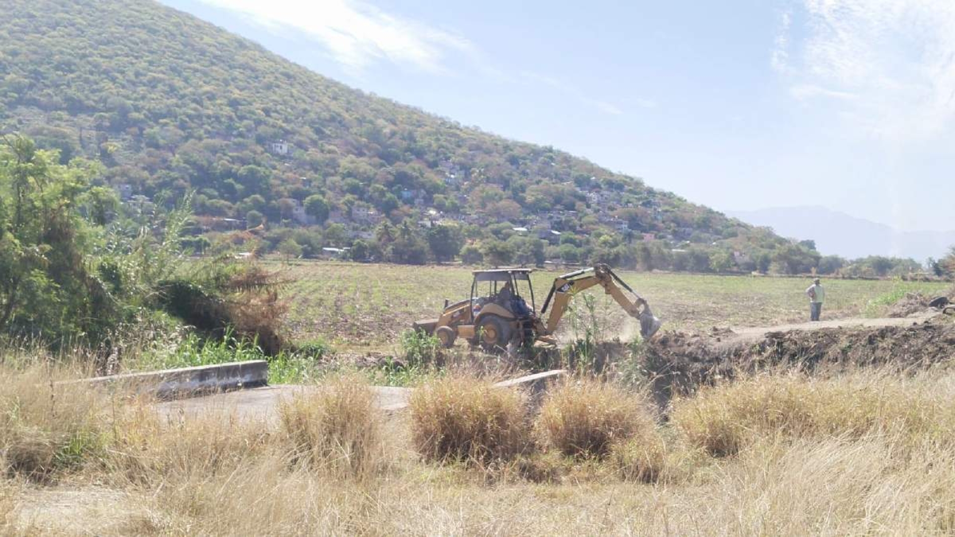 Comienzan obras de remediación en zonas afectadas por la autopista Siglo XXI