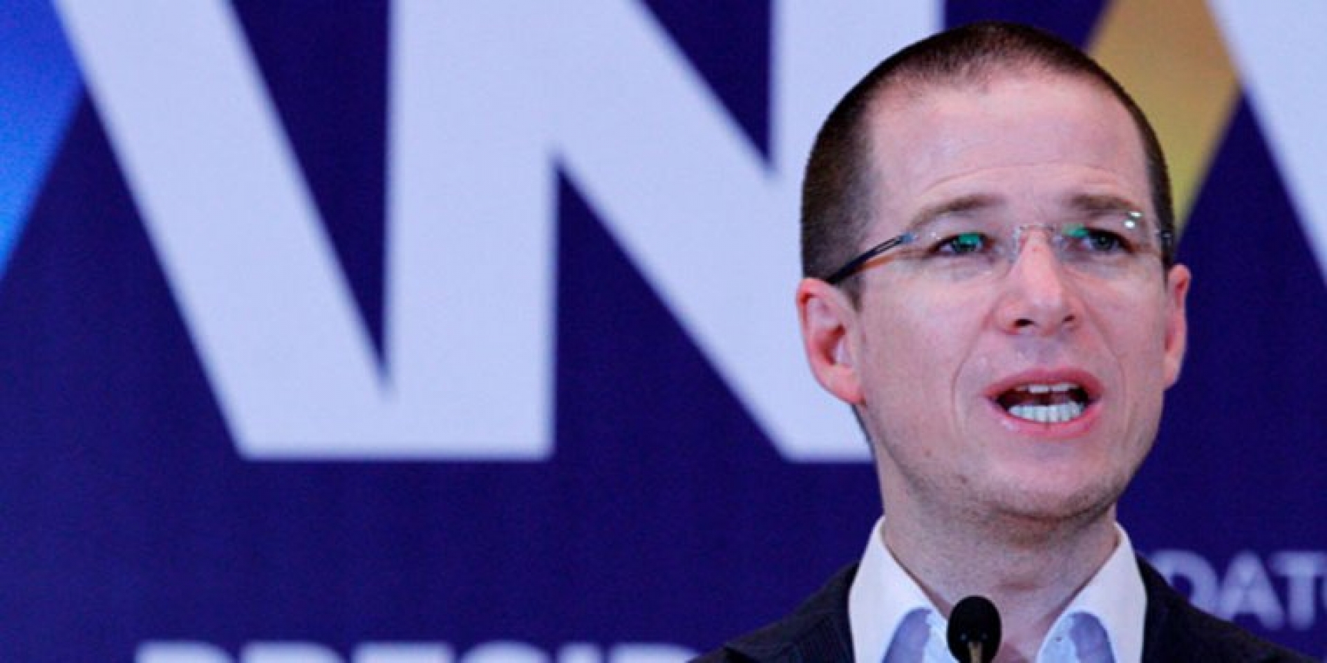 Ricardo Anaya propone apoyo a migrantes en Estados Unidos