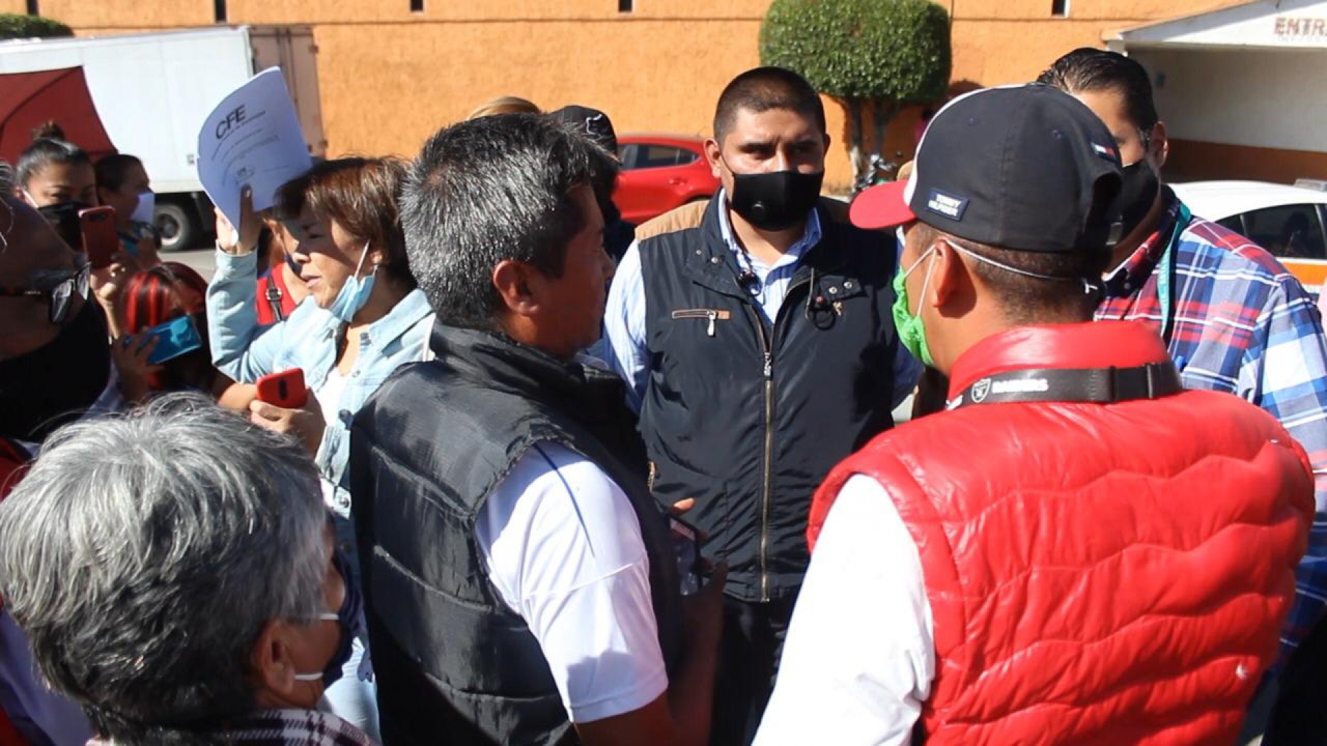 Atiende SAPAC a usuarios inconformes de la colonia Antonio Barona