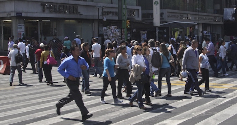 La mayoría de los mexicanos vive bajo una gran carga de estrés, según encuesta
