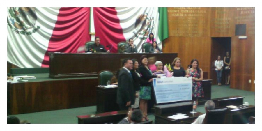 Entrega el Congreso de Morelos la Presea Xochiquetzalli 2015