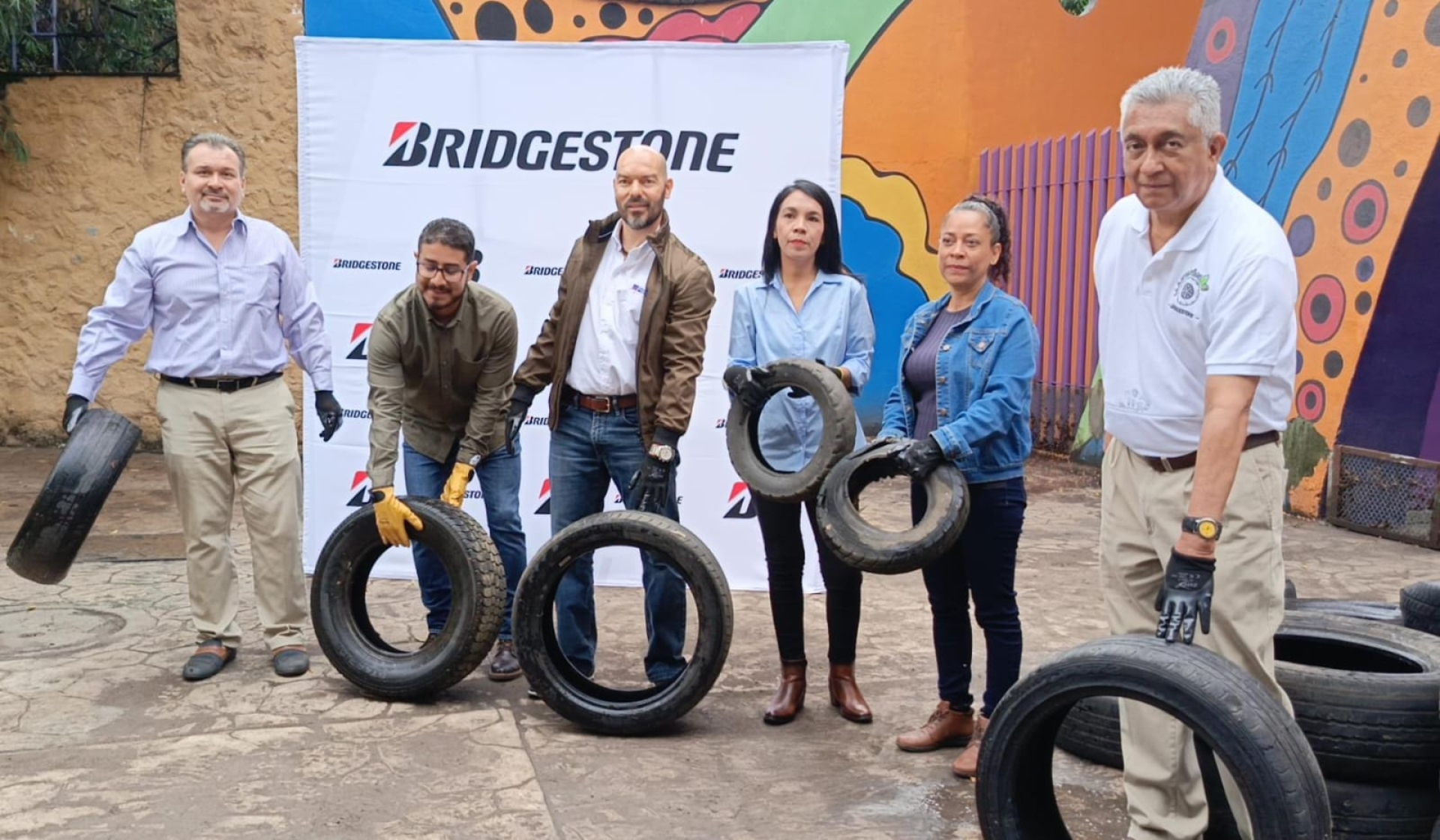 Realizan 'Llantatón 2024' en parque Barranca Chapultepec