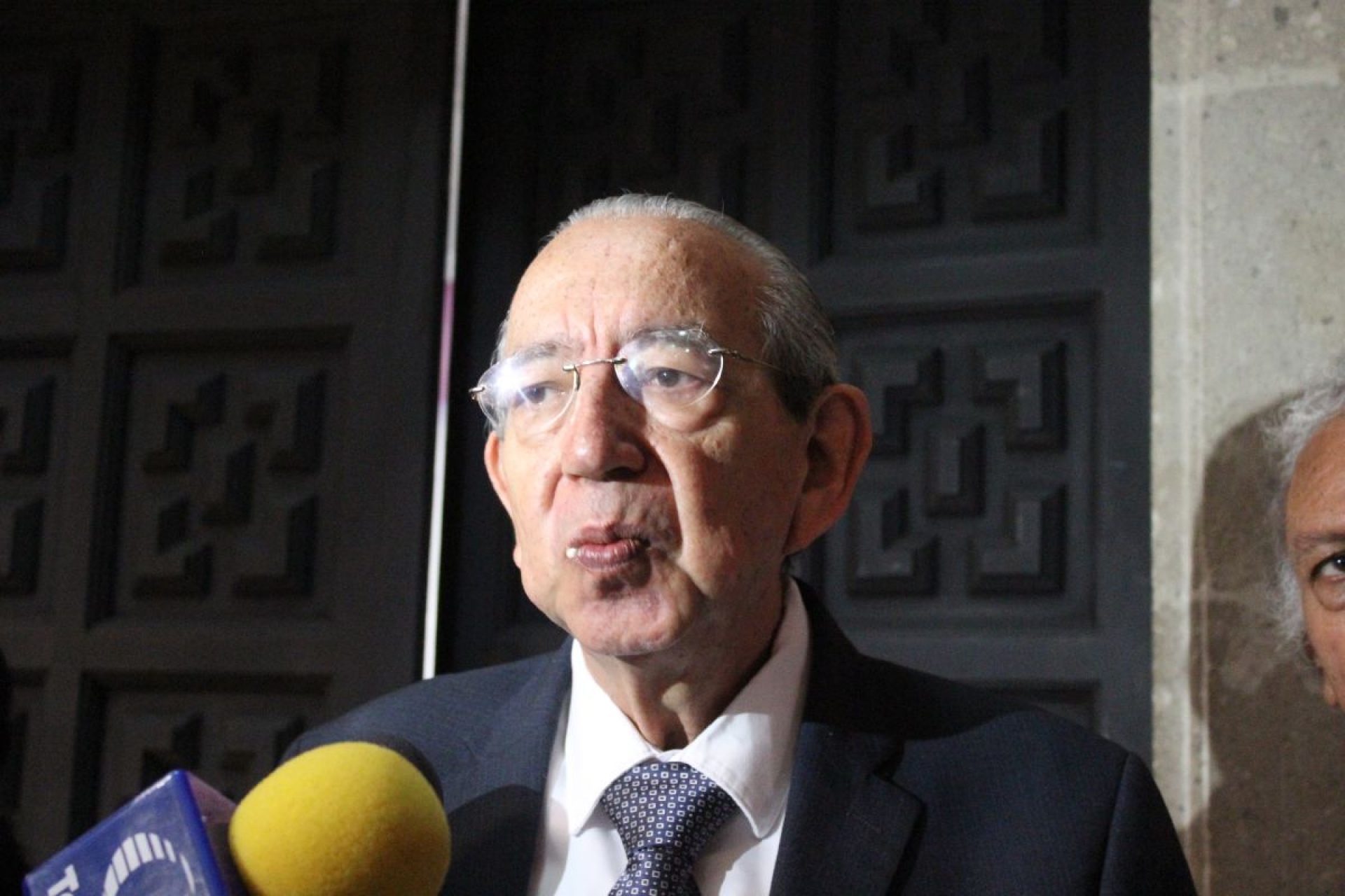 Se deben realizar las retenciones como lo indica la ley: Cornejo