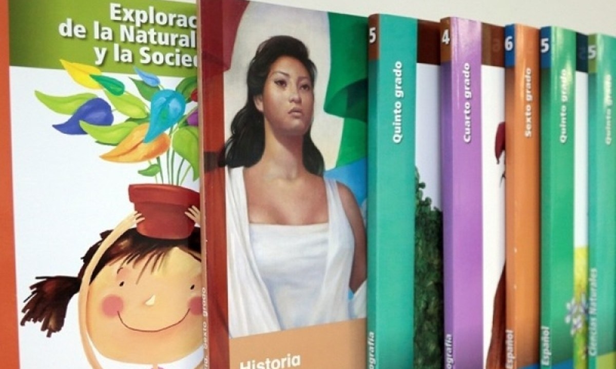 SEP convoca a ilustradores a rediseñar libros de texto gratuitos sin paga