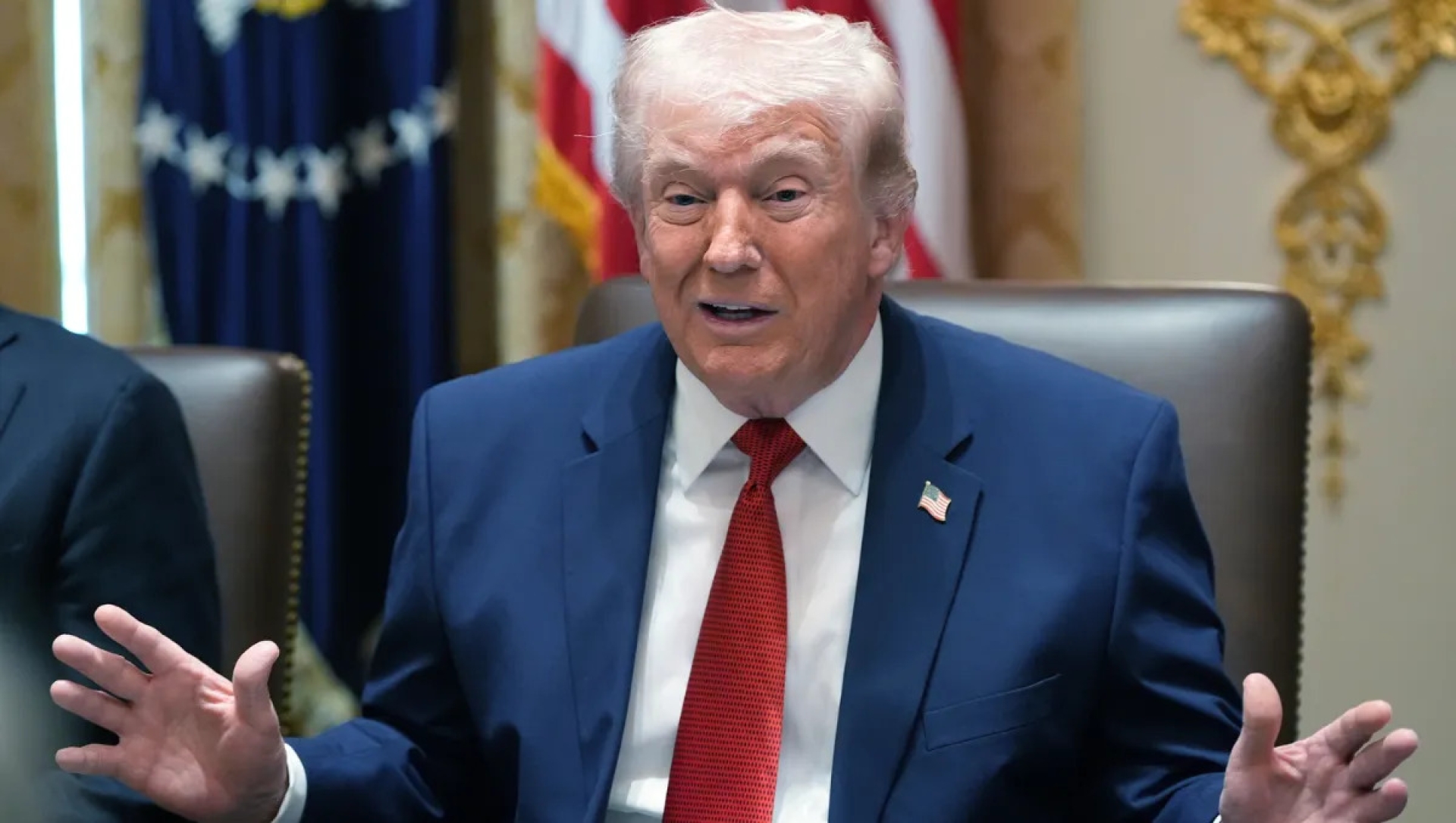 Trump advierte a sus aliados que EU no los ayudará en Ormuz