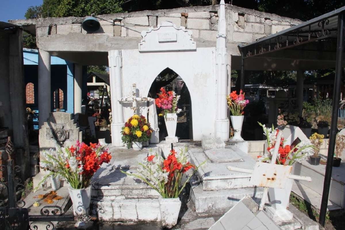 Amplían plazo para regularizar perpetuidades en panteón de Cuautla