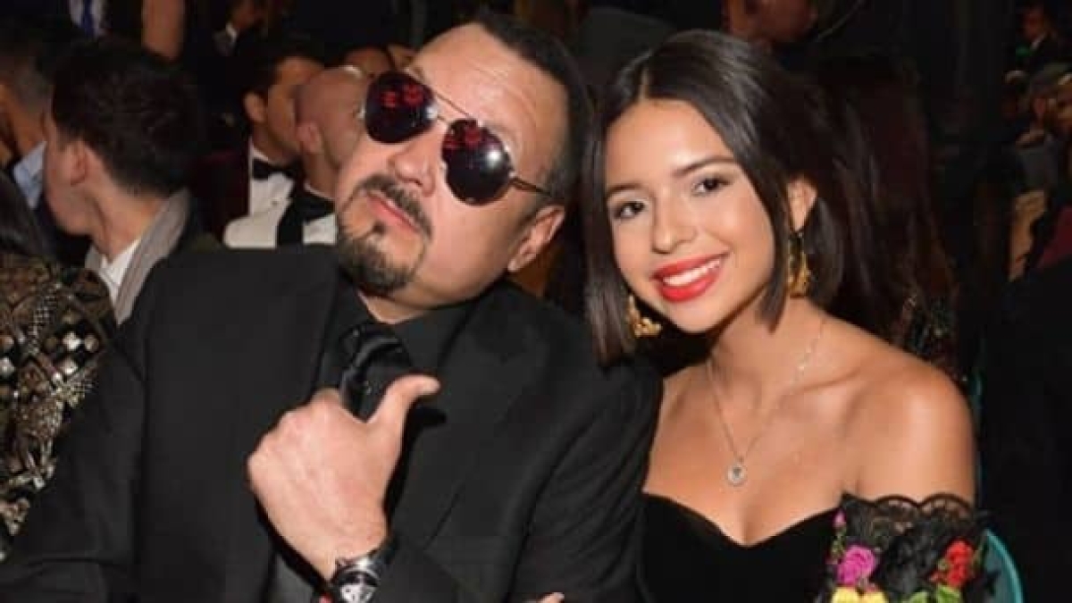 Pepe Aguilar responde a Ángela tras avergonzarlo en un live