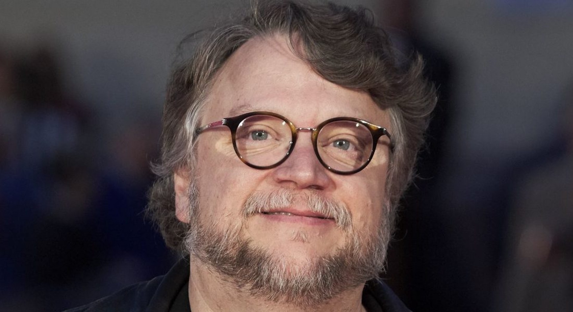 Del Toro estrena nuevo libro titulado: ‘En casa con mis monstruos’