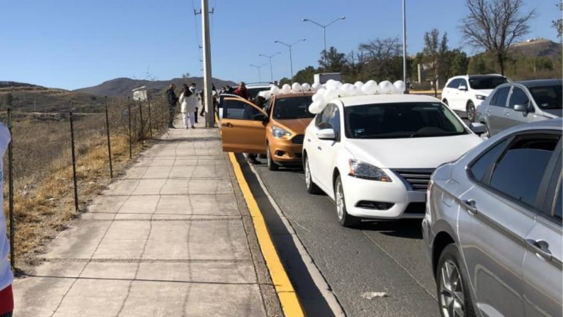 Se manifiestan para exigir reapertura de iglesias en Chihuahua