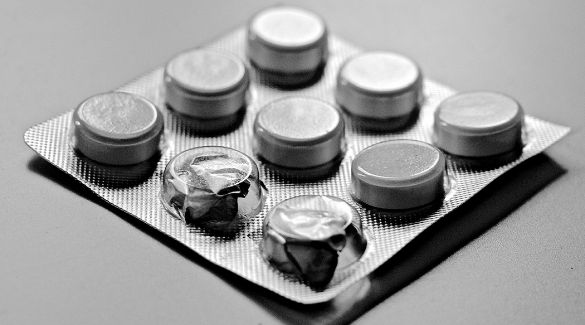 El uso excesivo de aspirinas e ibuprofeno aumenta los ataques cardíacos