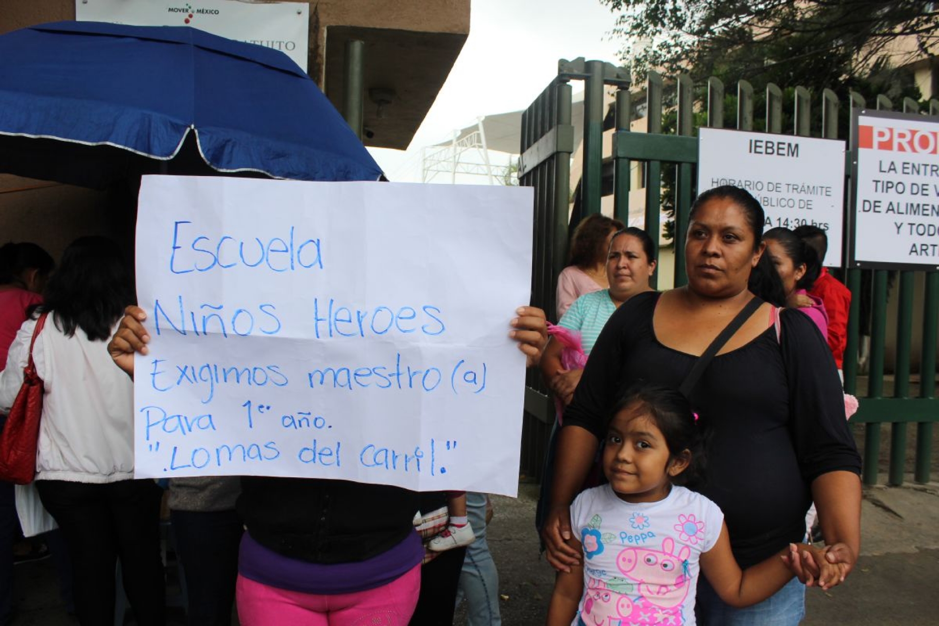 Llevan al IEBEM protesta por falta de maestros en escuela de Temixco