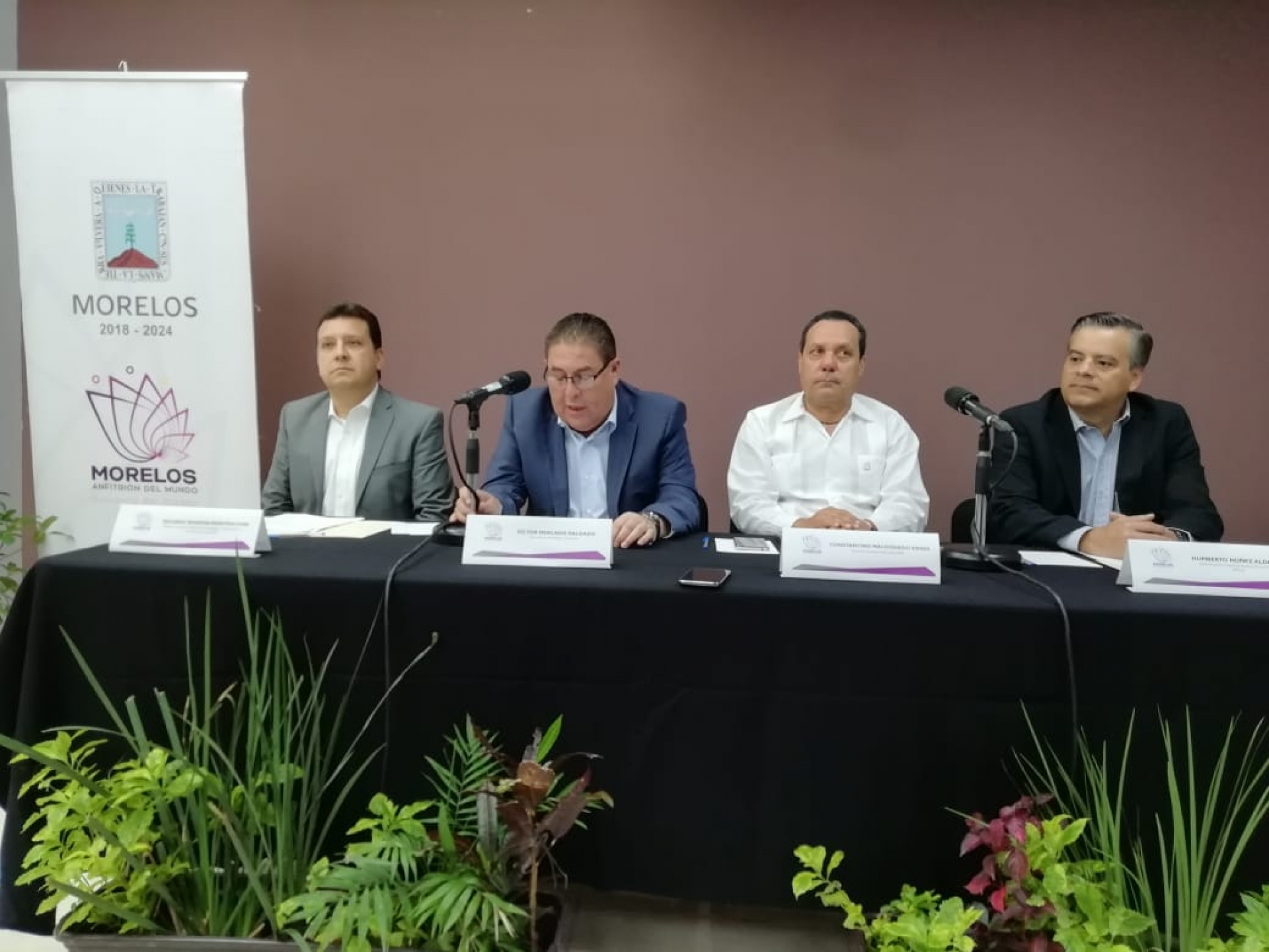 Autorizan a transportistas poner en garantía concesiones, para renovar parque vehicular