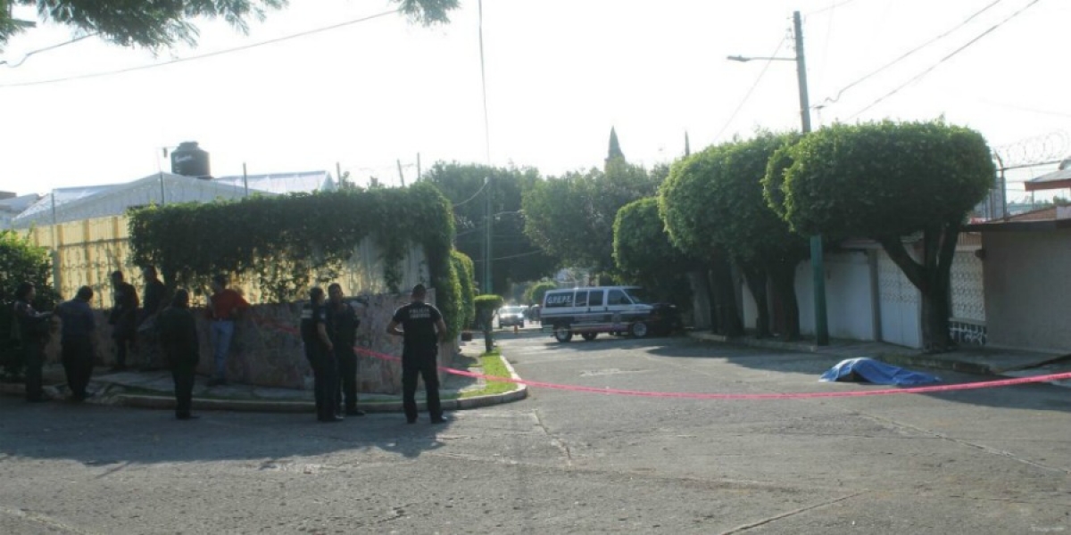 Hallan el cadáver de un hombre en la colonia Prados de Cuernavaca