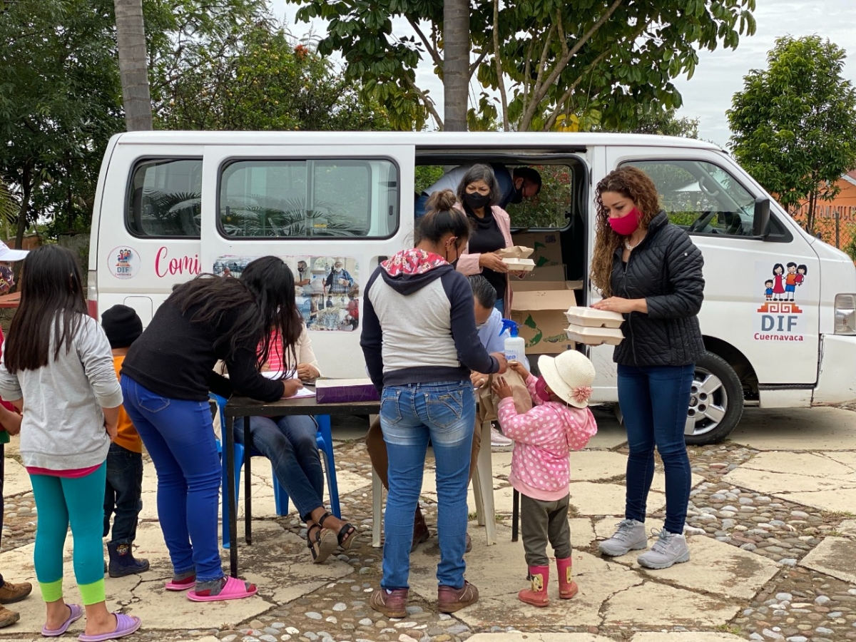 Lleva DIF Cuernavaca el 'Comedor Rodante' a Buenavista del Monte