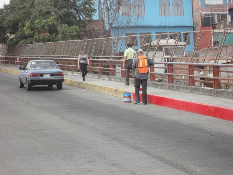 Anuncian trabajos de reparación en el Puente 2000