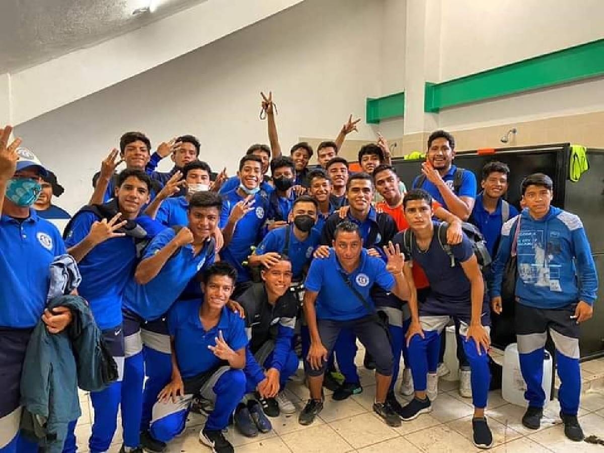 Júnior Vidal Peralta se impone a Selva Cañera