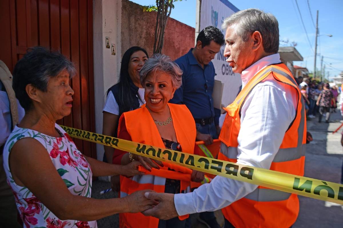 Inicia ayuntamiento obra de rehabilitación de la red de drenaje sanitario