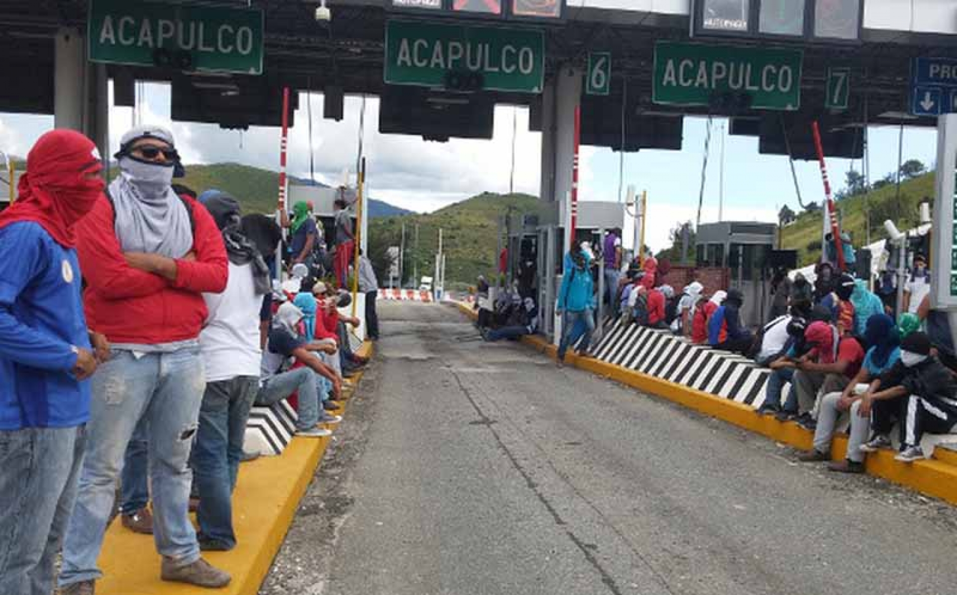 “Estamos poniendo orden”: AMLO anuncia rescate de Capufe para evitar la toma de casetas
