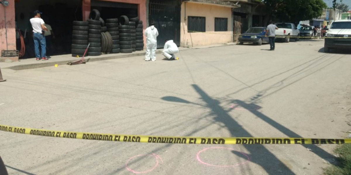 Hieren a tiros a dos personas en Jiutepec