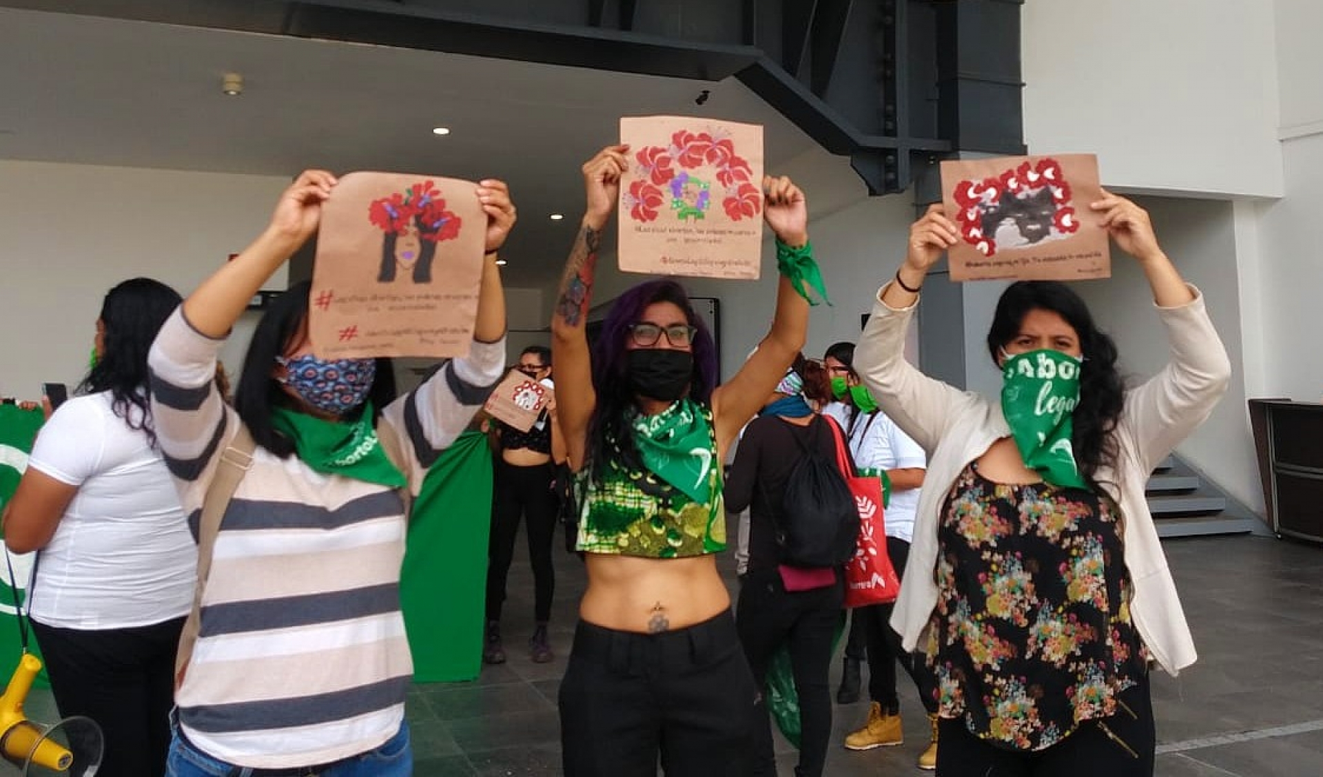 Presentan CDHM y organizaciones sociales propuesta para despenalizar el aborto