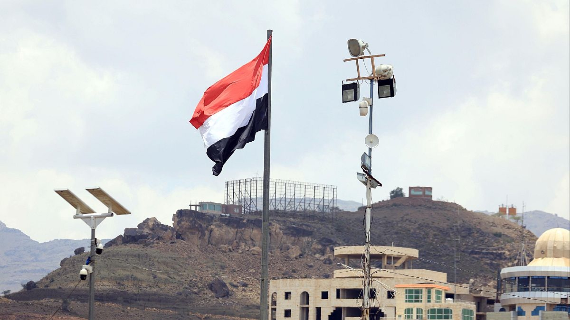 Hutíes de Yemen lanzan su primer ataque contra Israel