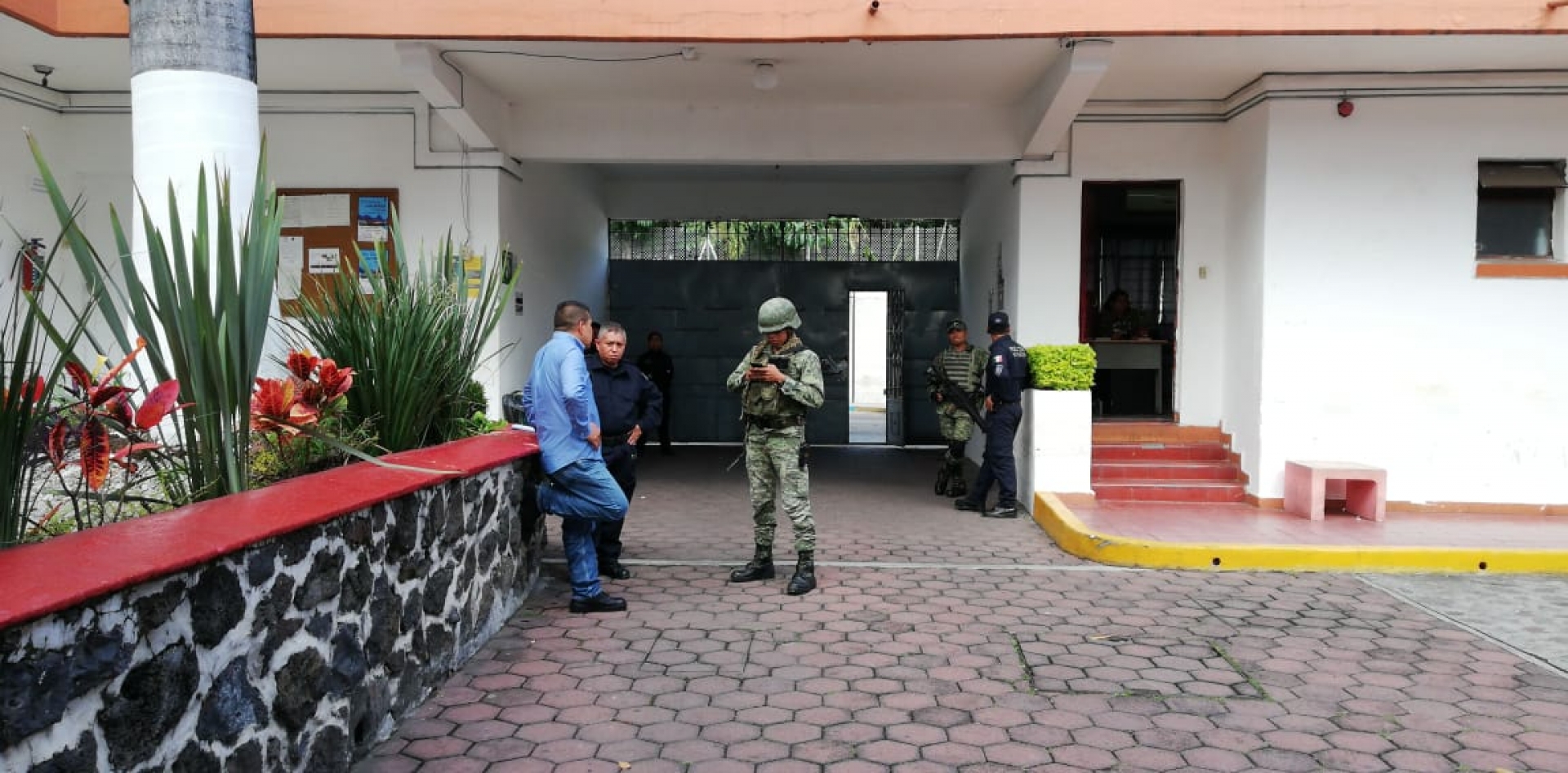Ingresaron hombres presuntamente armados a instalaciones del Ayuntamiento de Cuernavaca