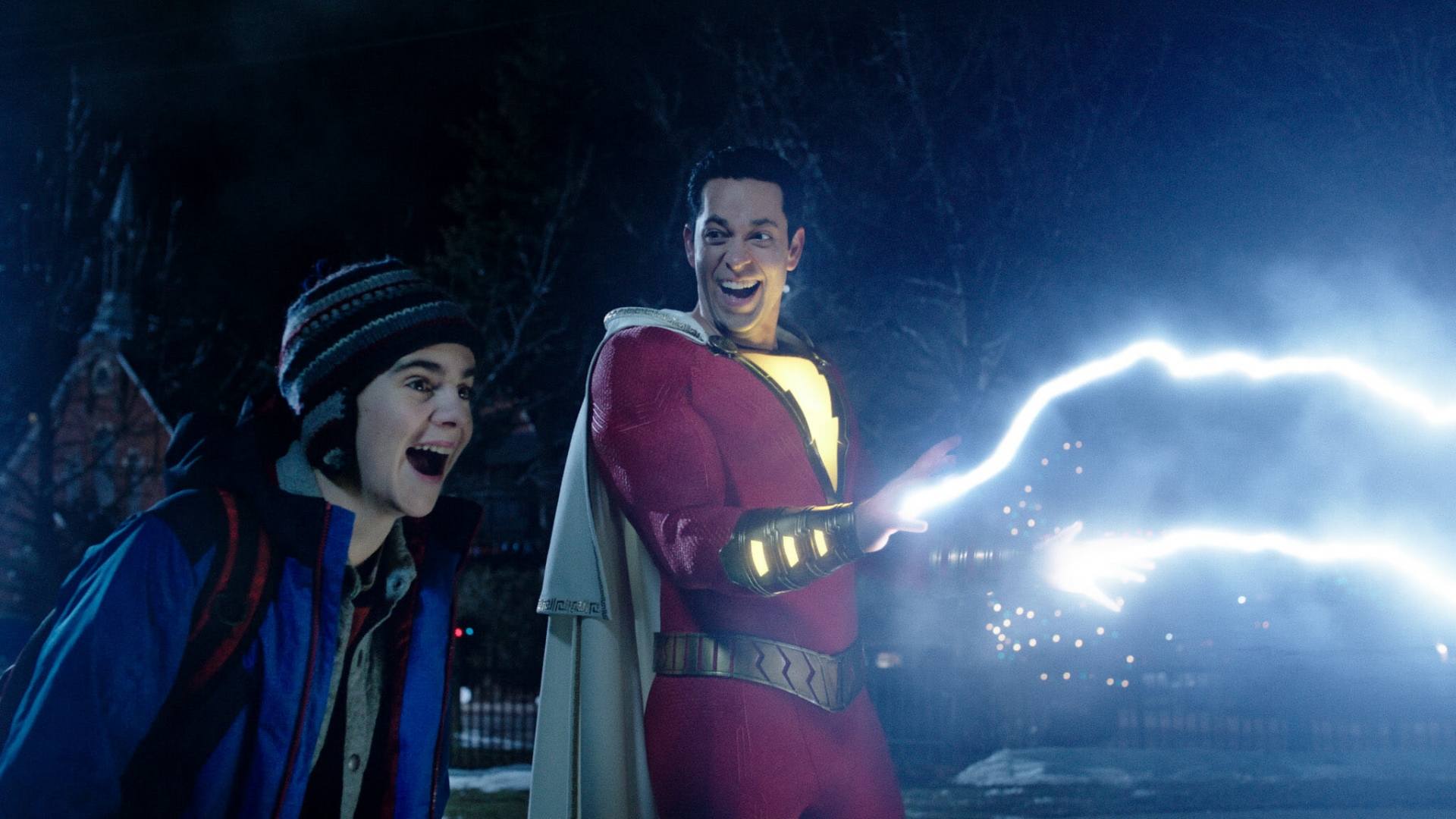 ¡Shazam! debuta con buenas críticas en cines