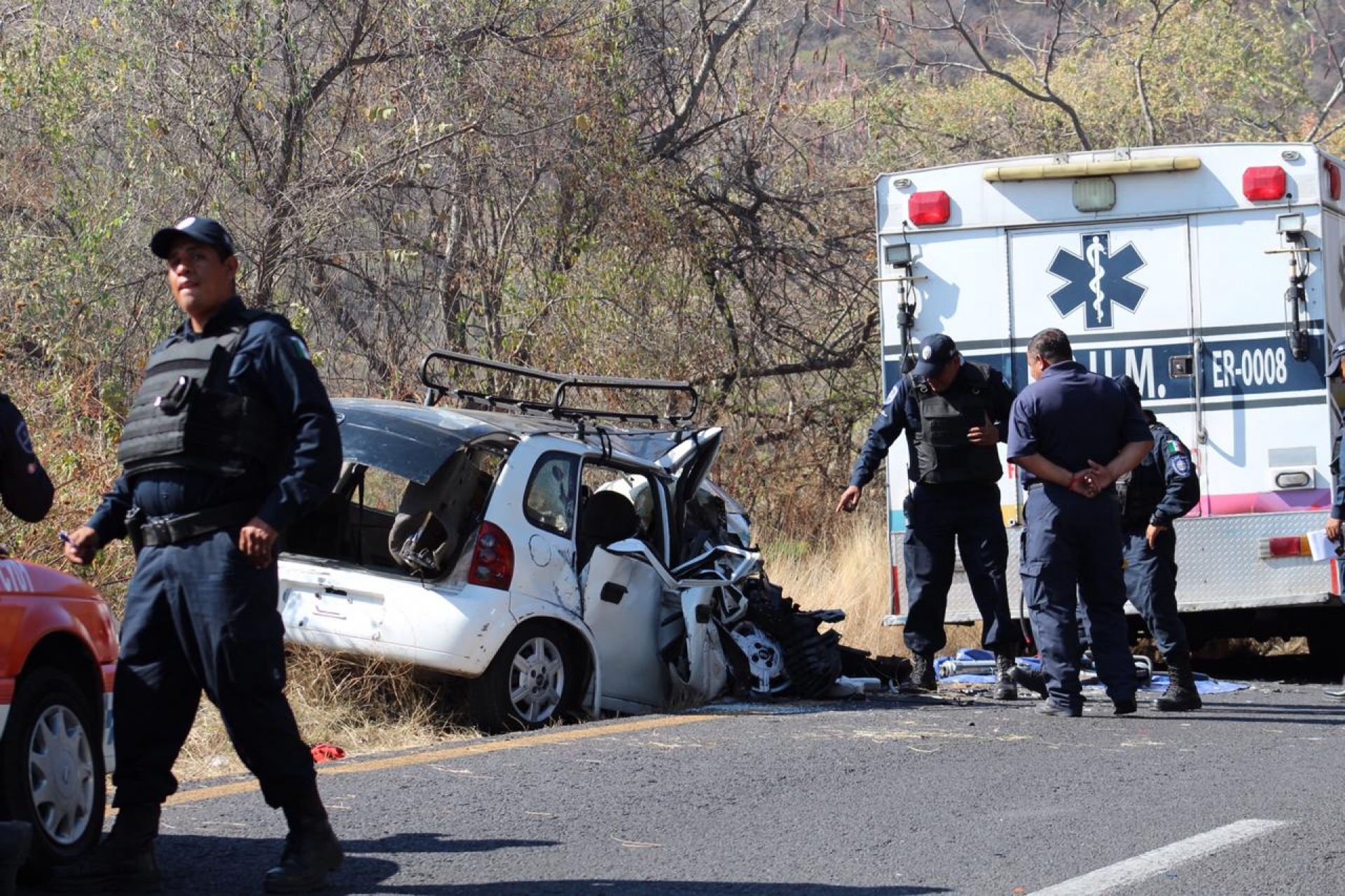Se metió en sentido contrario y mató a una mujer