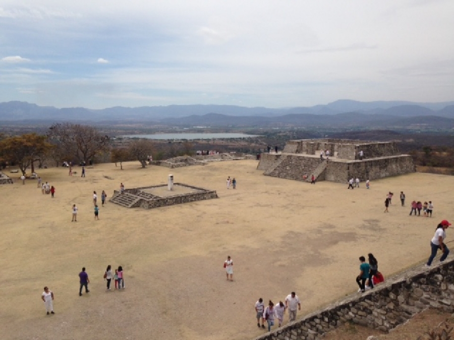 Baja la afluencia de visitantes en la zona arqueológica de Xochicalco