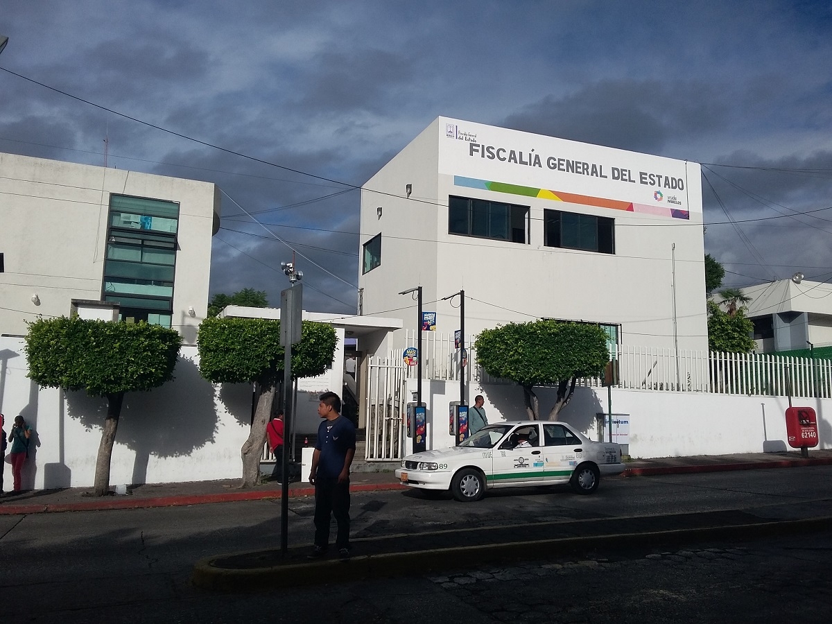Ordenan desalojar la vieja sede de la Fiscalía