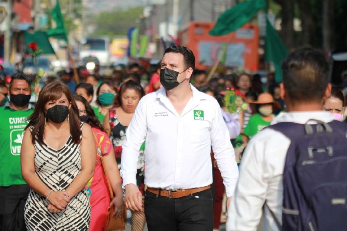 Habrá infraestructura para las colonias olvidadas de Jiutepec: Paco Román"