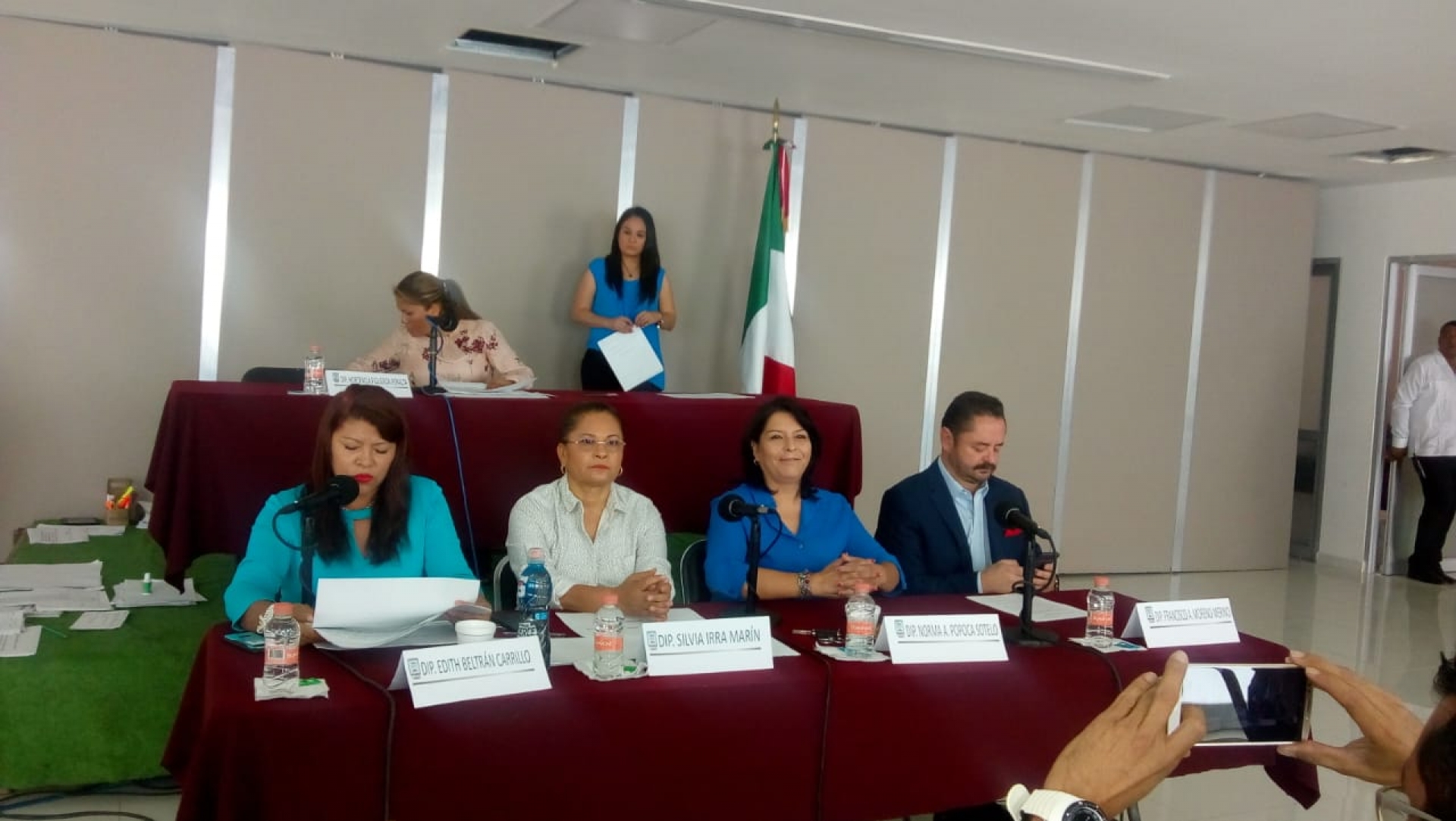 Realizan sesión de la Diputación Permanente