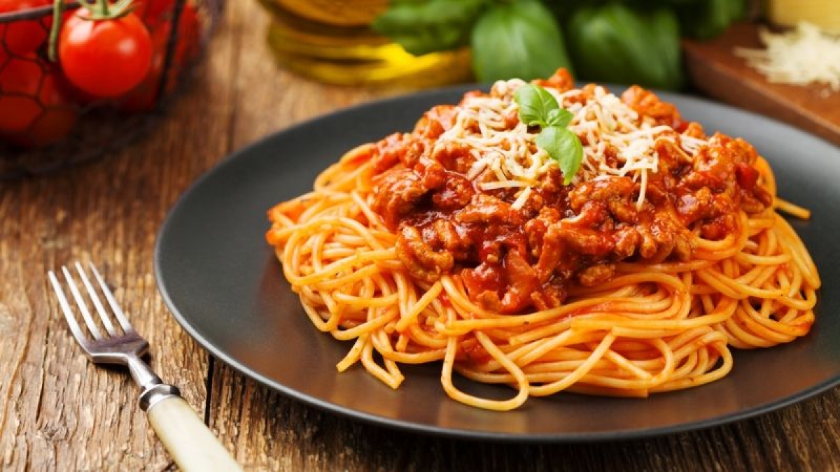 Receta de pasta a la boloñesa, prepara este clásico de la cocina italiana tradicional