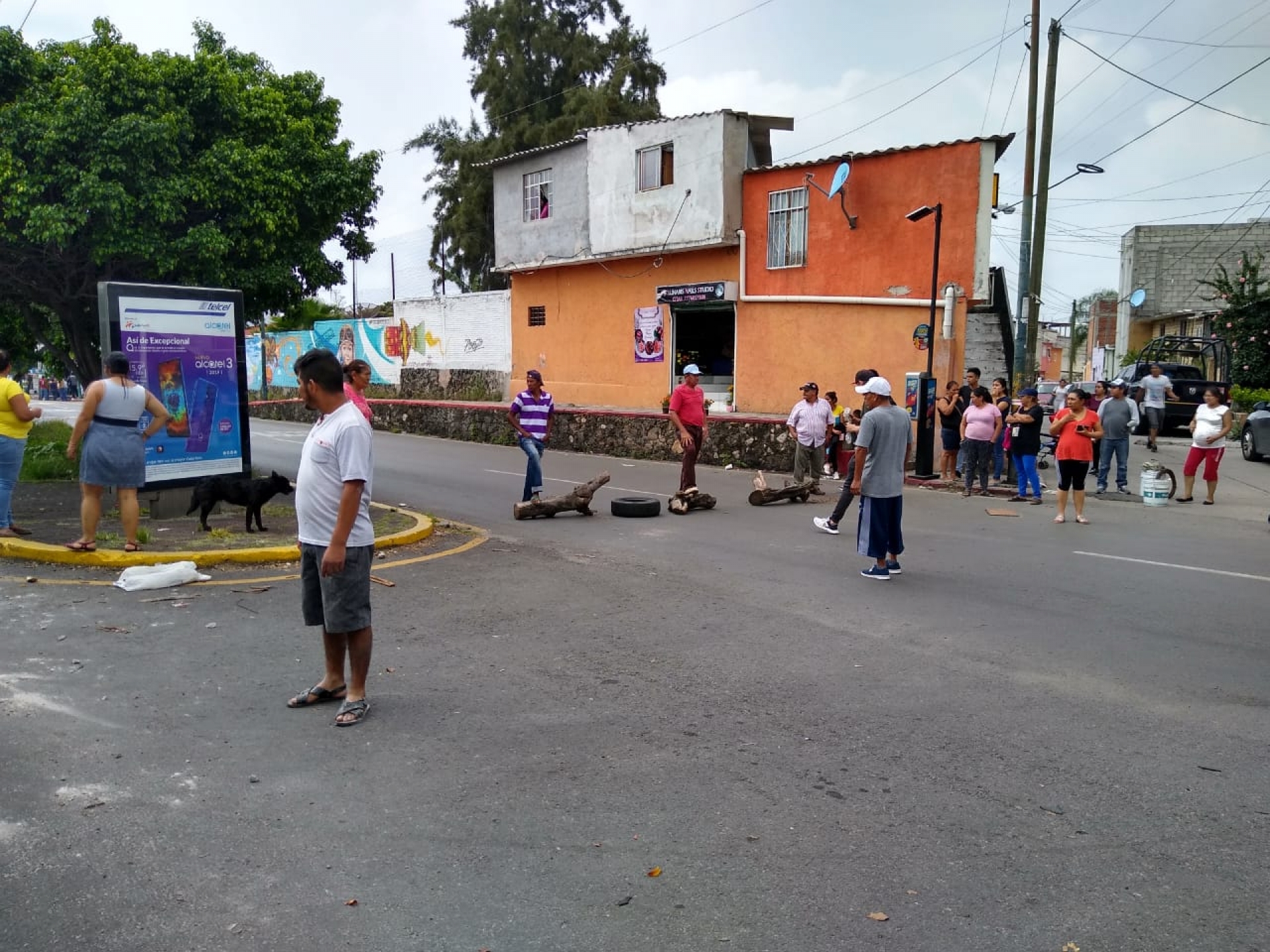 Nuevamente protestaron habitantes de Patios de la Estación por falta de agua potable