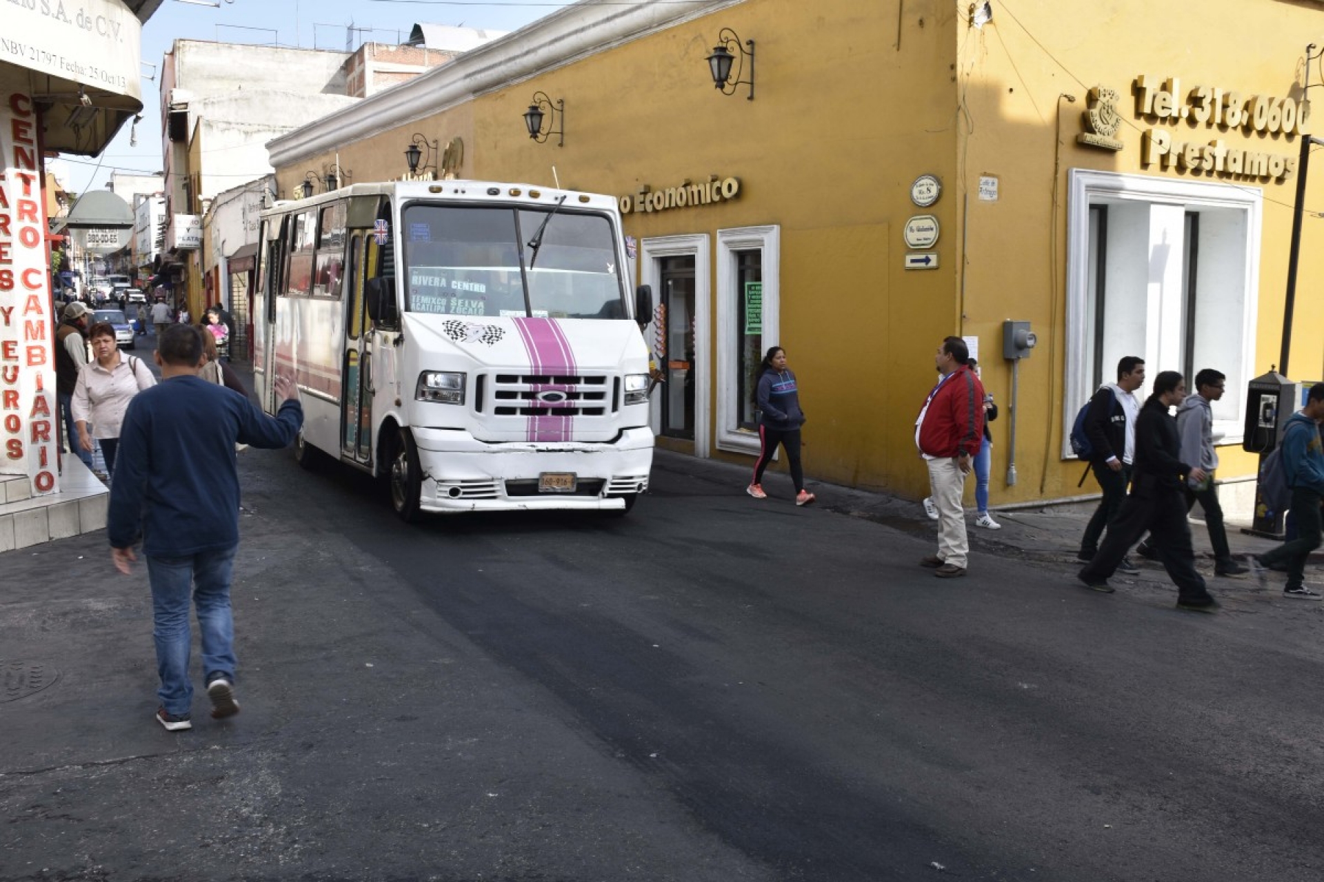 Acelera SMyT la expedición indebida de concesiones, asegura Dagoberto Rivera