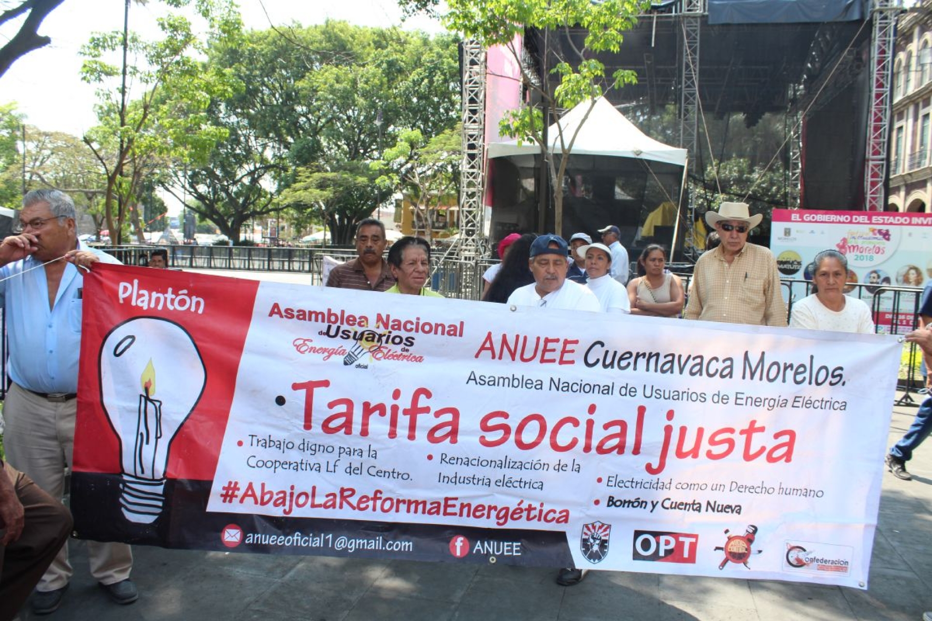 Exigen cese de hostigamiento a usuarios de CFE