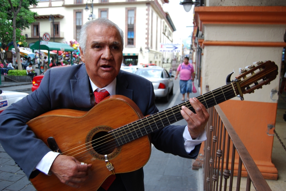 Celestino y sus mil canciones