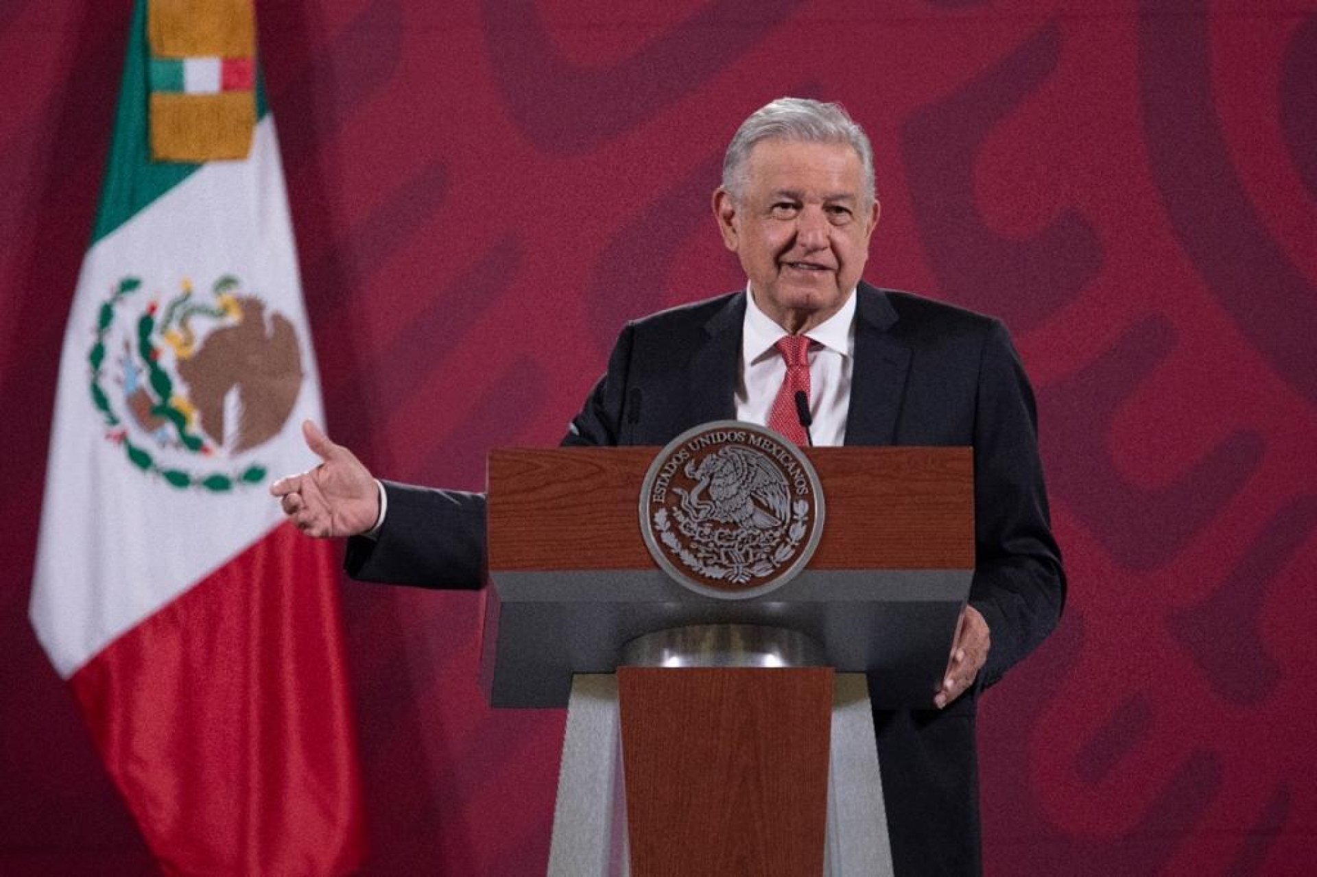 No se busca afectar a empresas con prohibición de venta de quesos: AMLO